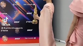 سالگرده جی آیدل  مبارک