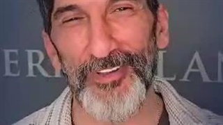 اولین لبخند بعد از ایمپلنت کامل فک بال