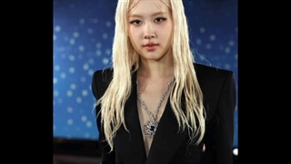 استایل رزی عضو بلک پینک در مت گالا ۲۰۲۵