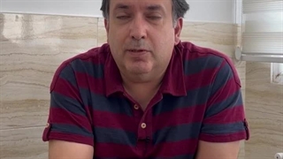 3علت اب اوردن زانو،دکتر وحید شاملی متخصص ارتوپد کلینیک درد مهرگان.