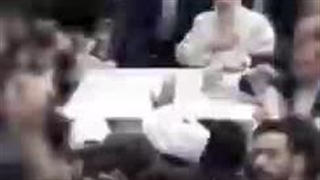 خادم ملت یعنی