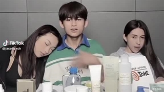 بخشی از پشت صحنه جواهر بخش ای