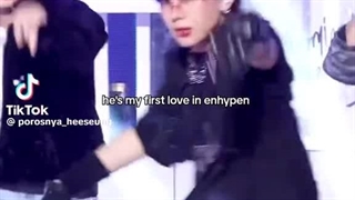 تقدیم به کسایی که بایسشون هیسونگه