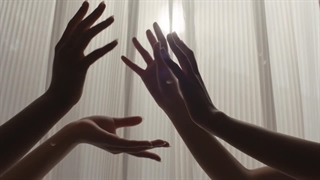 موزیک ویدیو گروه Triples آهنگ Are you alive