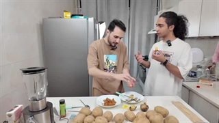 چالش یک روز زندگی فقط با سیب زمینی!؟ (کام تا لام)