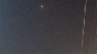 عبور موشک های ایرانی از آسمان قم در آغاز دور دوم عملیات وعده صادق ۳