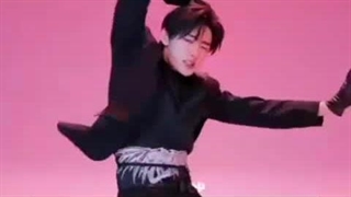 من میدونم چیمشه with or without you ^⁠_⁠^