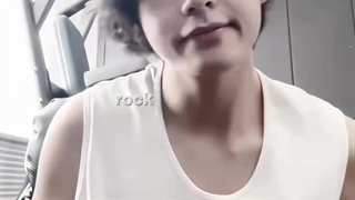 نمیدونم چی بگم بین این همه نگرانی من موندم با تهیونگ