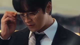 اسم سریال تک قهرمانان دبیرستان:)