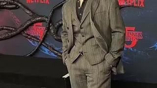 TOP 10 best outfits from the Season 5 premiere of Stranger Things! 