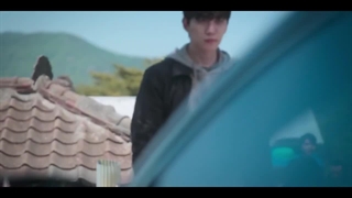 سریال قهرمان نقدی قسمت سوم همراه زیرنویس فارسی چسبیده