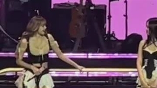 شبتون‌به‌زیبایی‌جنلیسا⁦♡⁠(⁠>⁠ ⁠ਊ⁠ ⁠<⁠)⁠♡⁩خوابای‌عالیییی‌ببینید⁦(⁠｡⁠・⁠/⁠/⁠ε⁠/⁠/⁠・⁠｡⁠)⁩دوستتون‌دارممم