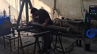 ساخت مبدل حرارتی پوسته و لوله با جوشکاری مدرن و کنترل کیفیت دقیق توسط تورال صنعت