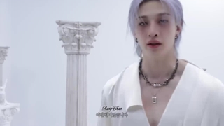 پشت صحنه عکسبرداری STRAY KIDS برای ششمین فن کلاب همراه زیرنویس فارسی آنلاین ♡♡ کپ