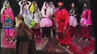 تله تئاتر عفریته ماچین، لیلا و جهانگیر فروهر، فرنگیس فرحزادی، محمد مطیع (با هیبت زنانه نقش عفریته) ورشوچی عقیلی، نوروز ۱۳۵۷