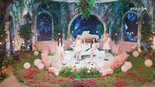 پرفورمنس Stuck in the middle از BABYMONSTER
