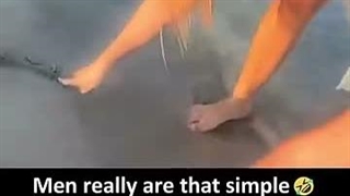 چقدر پسرا ساده هستن نه ؟