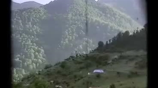 - قـَدکشیدن‌آدم‌ها .