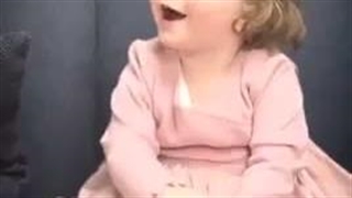 آخییی فرشته کوچولو:) وقتی تابوت ش رو دیدم دلم فرو ریخت..