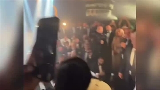 جشن عروسی دوناراما با اجرای خاص هالند!